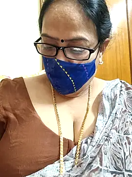 heera-rani online show from 12/14/25, 05:35