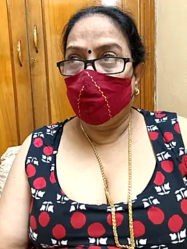 Snapshot of heera-rani chatting on 04/14/26, 07:02 heera-rani online show from 04/14/26, 07:02