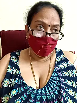 Snapshot of heera-rani chatting on 03/21/26, 11:58 heera-rani online show from 03/21/26, 11:58