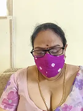 Snapshot of heera-rani chatting on 06/22/26, 05:48 heera-rani online show from 06/22/26, 05:48
