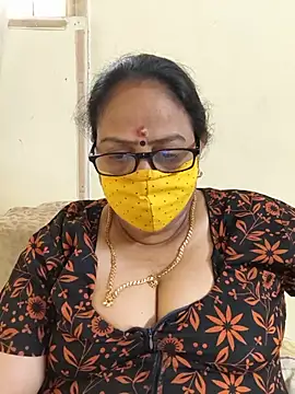 Snapshot of heera-rani chatting on 07/10/26, 07:19 heera-rani online show from 07/10/26, 07:19