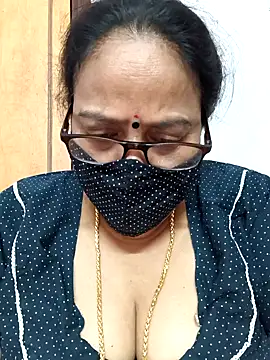 heera-rani online show from 09/28/25, 02:24