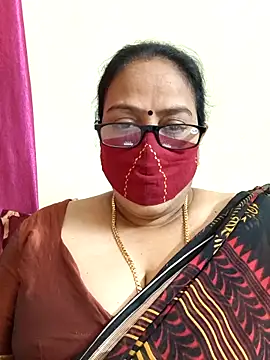 Snapshot of heera-rani chatting on 04/02/26, 05:58 heera-rani online show from 04/02/26, 05:58