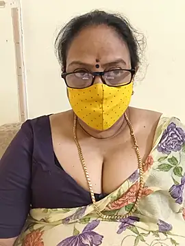 Snapshot of heera-rani chatting on 07/04/26, 06:20 heera-rani online show from 07/04/26, 06:20
