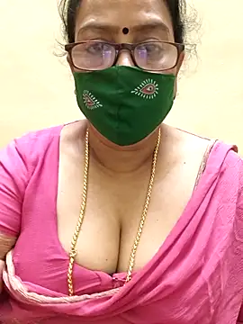 heera-rani online show from 10/18/25, 07:43
