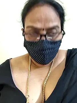 Snapshot of heera-rani chatting on 04/20/26, 06:05 heera-rani online show from 04/20/26, 06:05