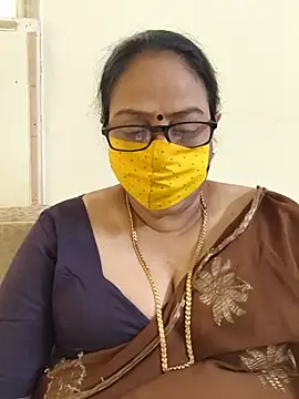 Snapshot of heera-rani chatting on 07/11/26, 05:52 heera-rani online show from 07/11/26, 05:52