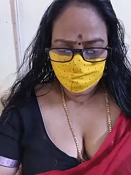 Snapshot of heera-rani chatting on 06/11/26, 05:04 heera-rani online show from 06/11/26, 05:04