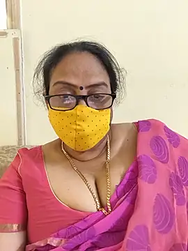 Snapshot of heera-rani chatting on 07/06/26, 06:20 heera-rani online show from 07/06/26, 06:20