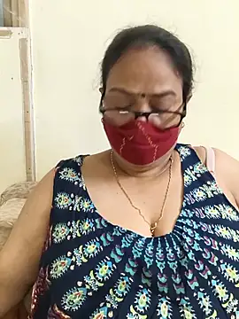Snapshot of heera-rani chatting on 05/22/26, 12:58 heera-rani online show from 05/22/26, 12:58