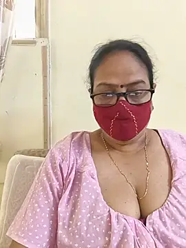 Snapshot of heera-rani chatting on 05/29/26, 06:19 heera-rani online show from 05/29/26, 06:19