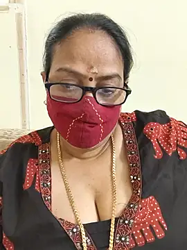 Snapshot of heera-rani chatting on 07/14/26, 10:43 heera-rani online show from 07/14/26, 10:43