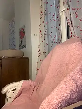 Snapshot of boakiss07 chatting on 10/02/25, 09:23 boakiss07 online show from 10/02/25, 09:23