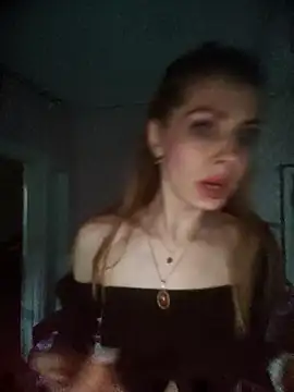 Hyupobigih online show from 11/28/25, 01:44