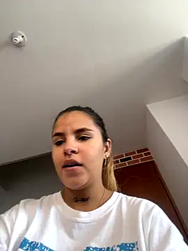 Ye si online show from 09/19/25, 04:22