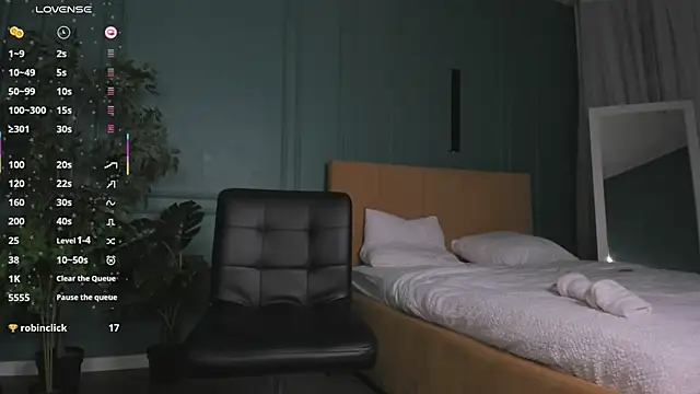 Snapshot of amy_doessss chatting on 05/02/26, 10:15 amy doessss online show from 05/02/26, 10:15