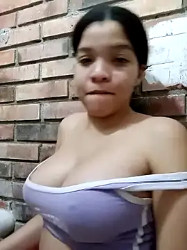 Snapshot of VictoriDior chatting on 09/16/25, 05:19 VictoriDior online show from 09/16/25, 05:19