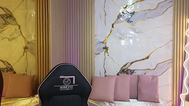 Lexy tay online show from 02/12/26, 11:43