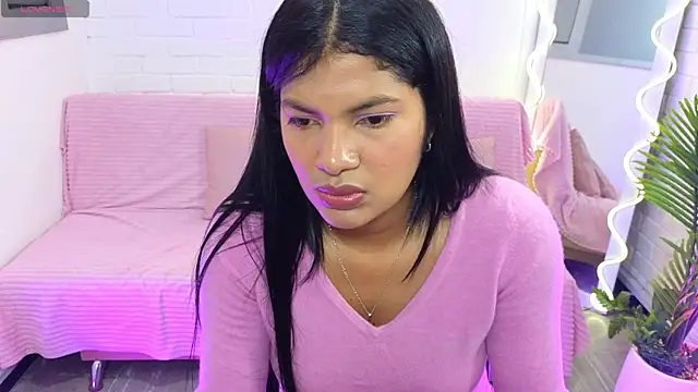 Snapshot of Lexy_tay chatting on 11/22/25, 11:42 Lexy tay online show from 11/22/25, 11:42