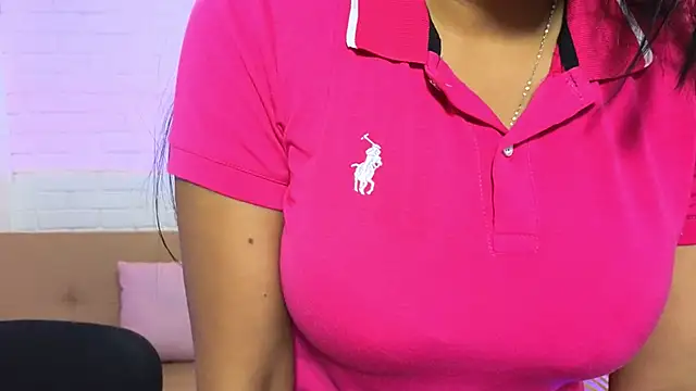 Snapshot of Lexy_tay chatting on 11/24/25, 11:43 Lexy tay online show from 11/24/25, 11:43