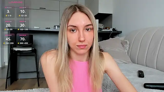 Sunny Rina  online show from 02/05/26, 09:05