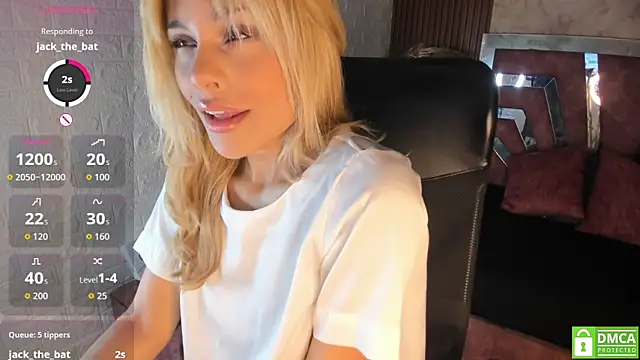 hot cupid01 online show from 04/08/26, 11:01