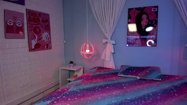 Hannahpage online show from 12/22/25, 12:05