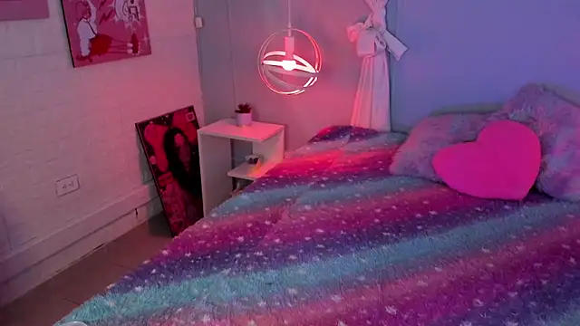 Hannahpage online show from 11/05/25, 11:35