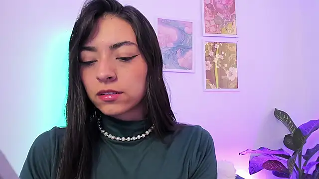 canelleGarces online show from 11/22/25, 03:11