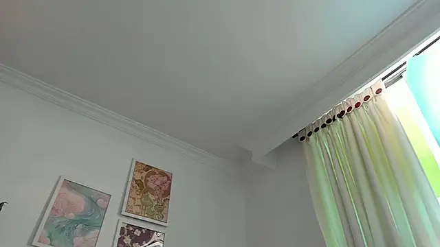 canelleGarces online show from 04/12/26, 01:03