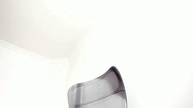 Snapshot of canelleGarces chatting on 06/29/26, 09:25 canelleGarces online show from 06/29/26, 09:25