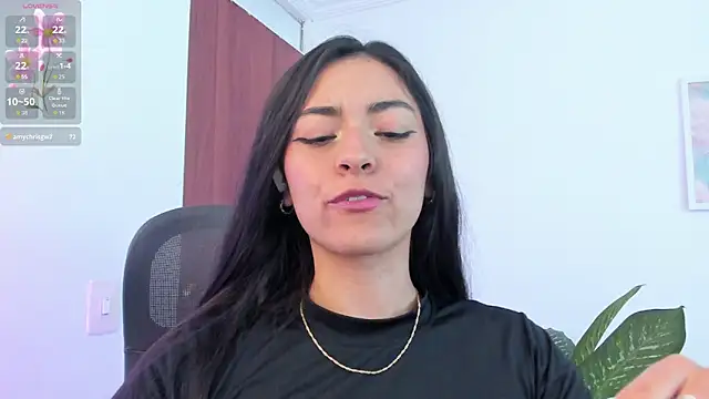 canelleGarces online show from 03/25/26, 06:18