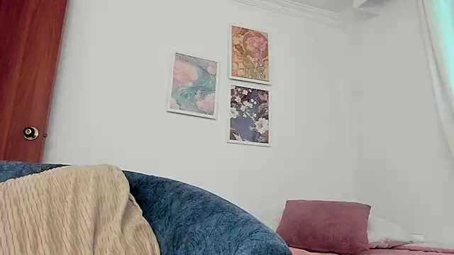 canelleGarces online show from 02/26/26, 09:48