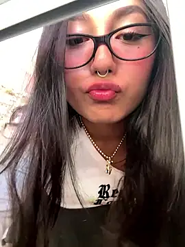 Snapshot of saranghae_ chatting on 01/18/26, 06:22 saranghae online show from 01/18/26, 06:22