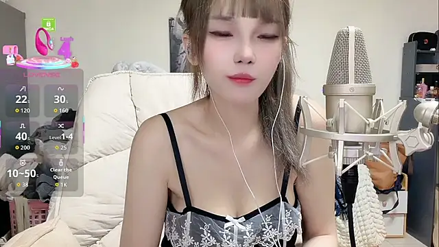 twlilybae online show from 06/03/26, 03:51