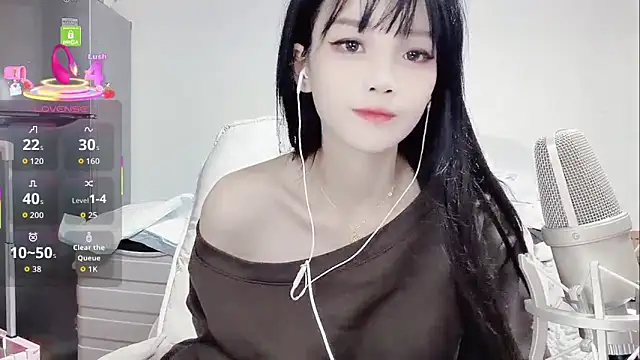 twlilybae online show from 03/29/26, 03:19