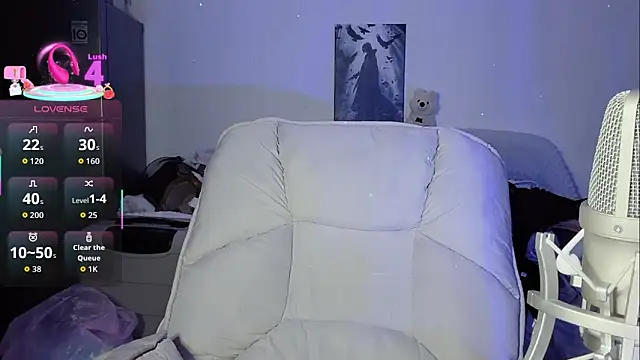 twlilybae online show from 04/12/26, 04:21