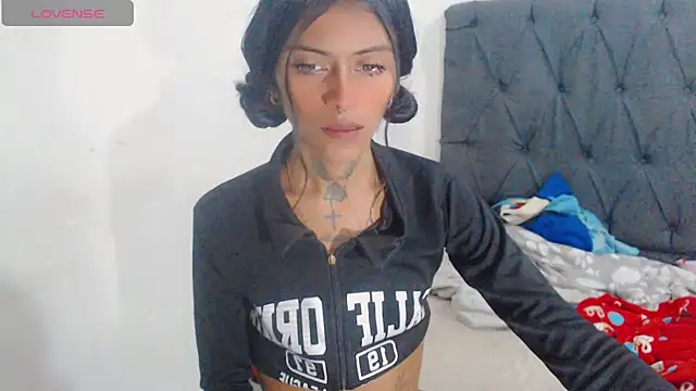 deborahotts online show from 10/07/25, 02:18