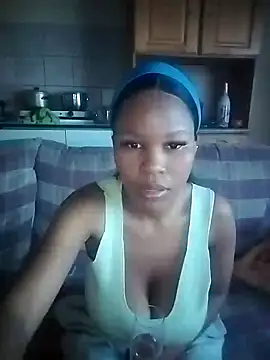 Snapshot of Seductive_Yellow_Titties chatting on 09/10/25, 01:43 Seductive Yellow Titties online show from 09/10/25, 01:43