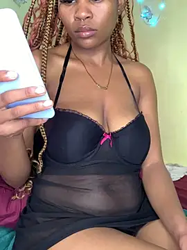 Snapshot of Seductive_Yellow_Titties chatting on 05/17/26, 01:33 Seductive Yellow Titties online show from 05/17/26, 01:33