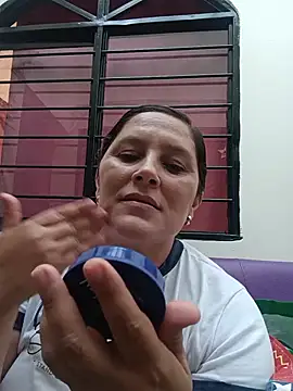 KikaDuque online show from 05/14/26, 07:00