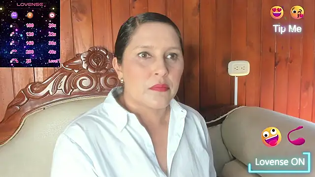 KikaDuque online show from 12/02/25, 07:04