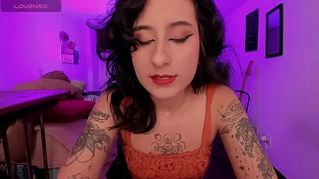 atenea dragon   online show from 10/29/25, 07:46