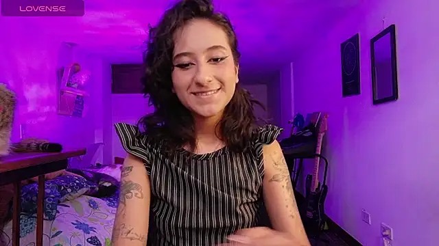 atenea dragon   online show from 12/04/25, 08:52