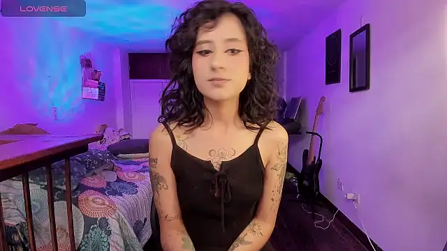 atenea dragon   online show from 11/12/25, 08:01