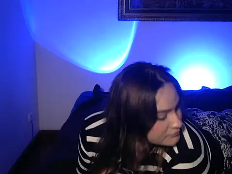 laurale phillipe online show from 02/28/26, 10:42