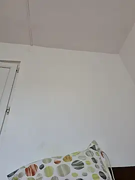 Snapshot of Vera_Elle chatting on 04/17/26, 06:05 Vera Elle online show from 04/17/26, 06:05