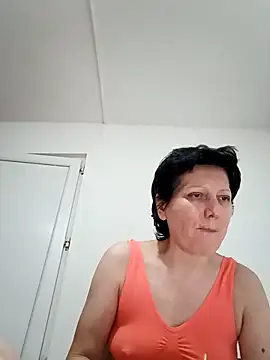 Vera Elle online show from 11/27/25, 03:12