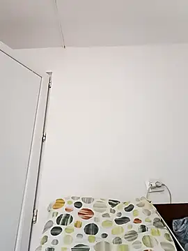 Vera Elle online show from 09/28/25, 02:24