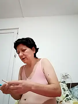 Vera Elle online show from 11/14/25, 03:59